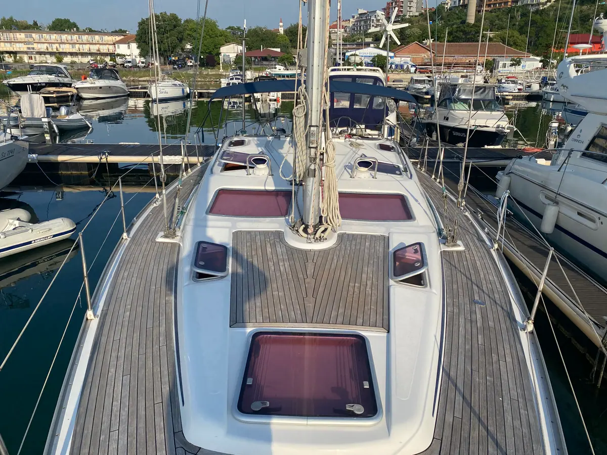 The deck of the Siana-Maria sailing yacht